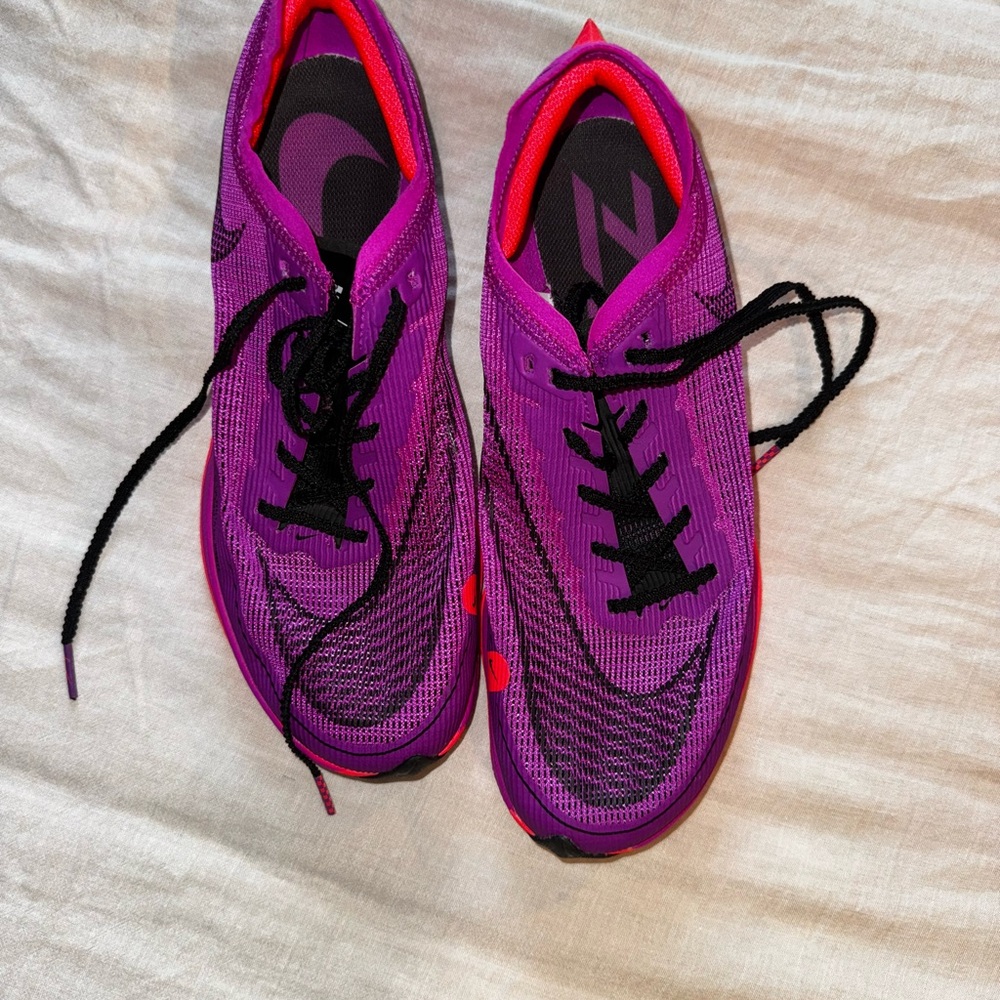 Nike Purple and Black Athletic Shoes for Performance